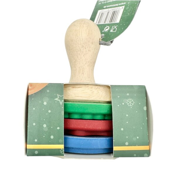 The Pioneer Woman Gingerbread Cookie Recipe Kitchen Towel Set plus Cookie Stamps - Picture 6 of 8